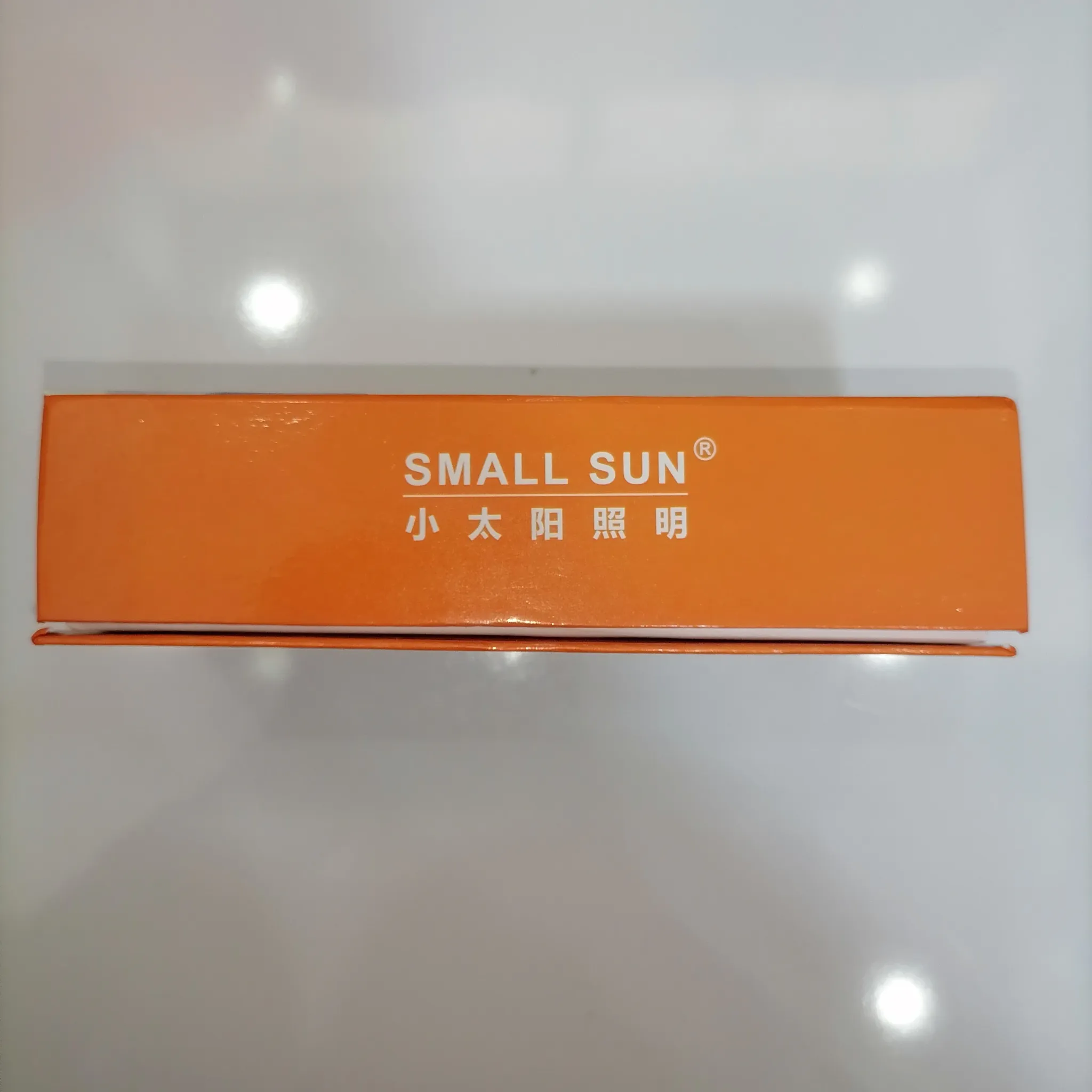 چراغ قوه یووی small sun کره ای تک حالته 