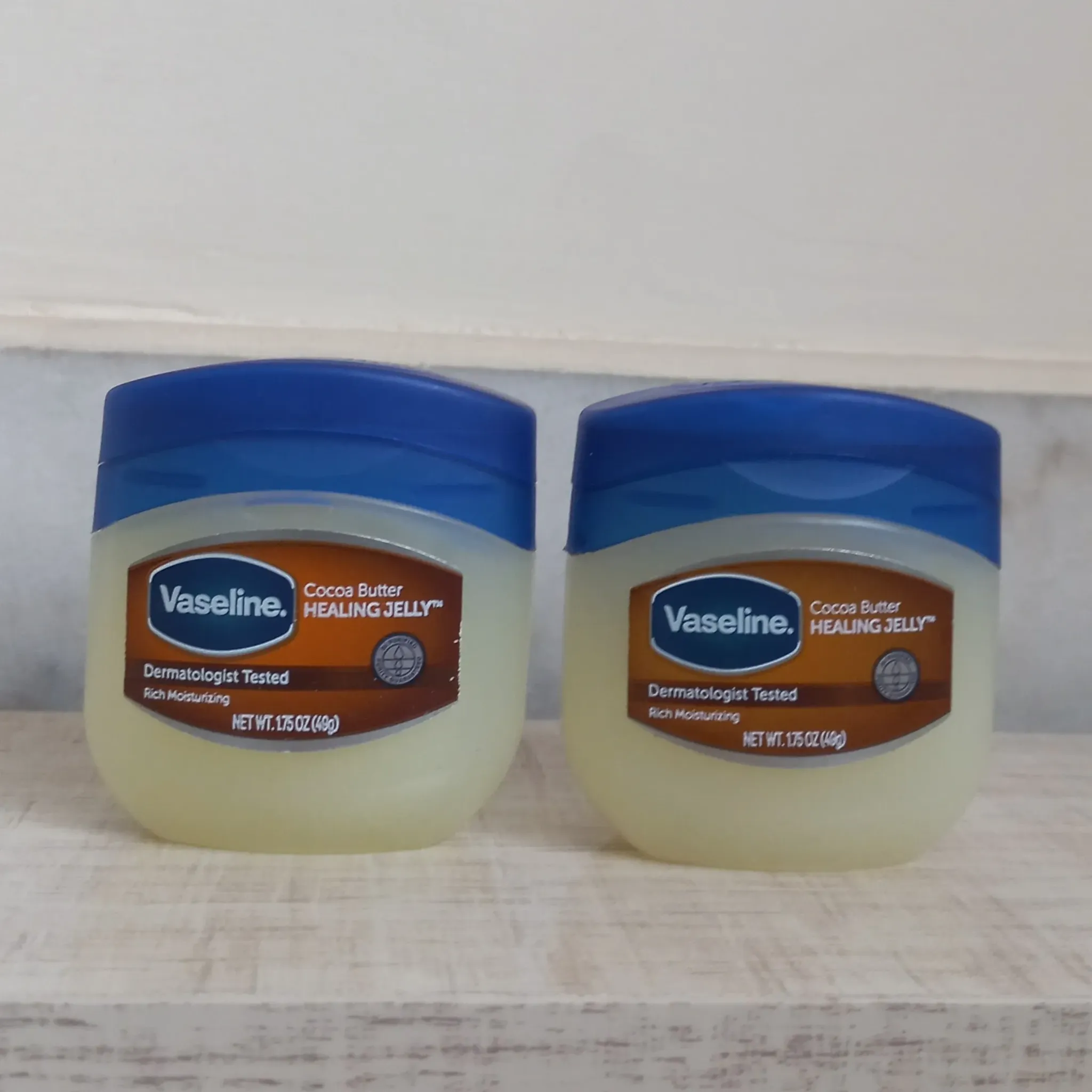 مویسچر کاکایویی وازلین Vaseline Healing Jelly in Cocoa Butter