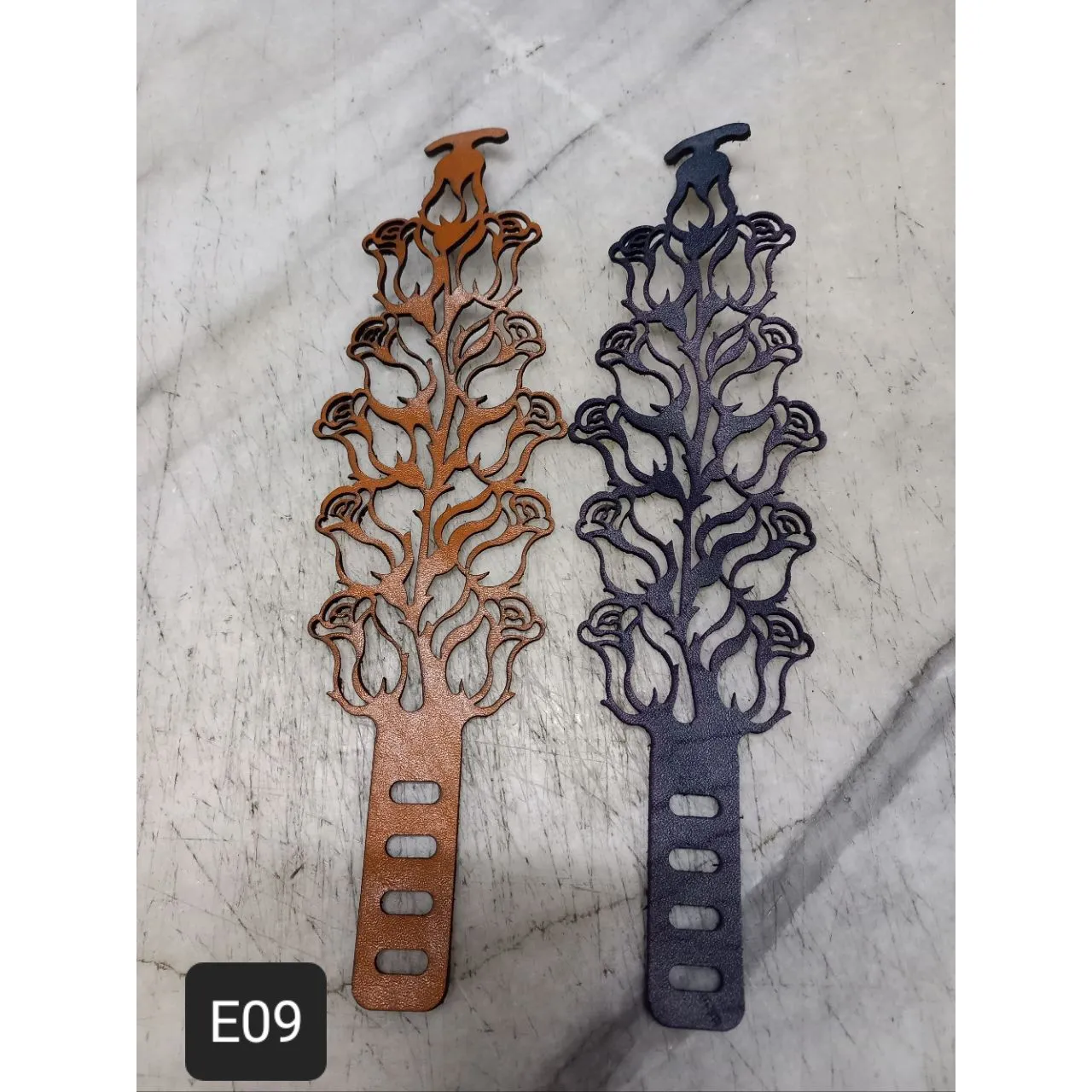 دستبند چرم طبیعی طرح اسلیمی