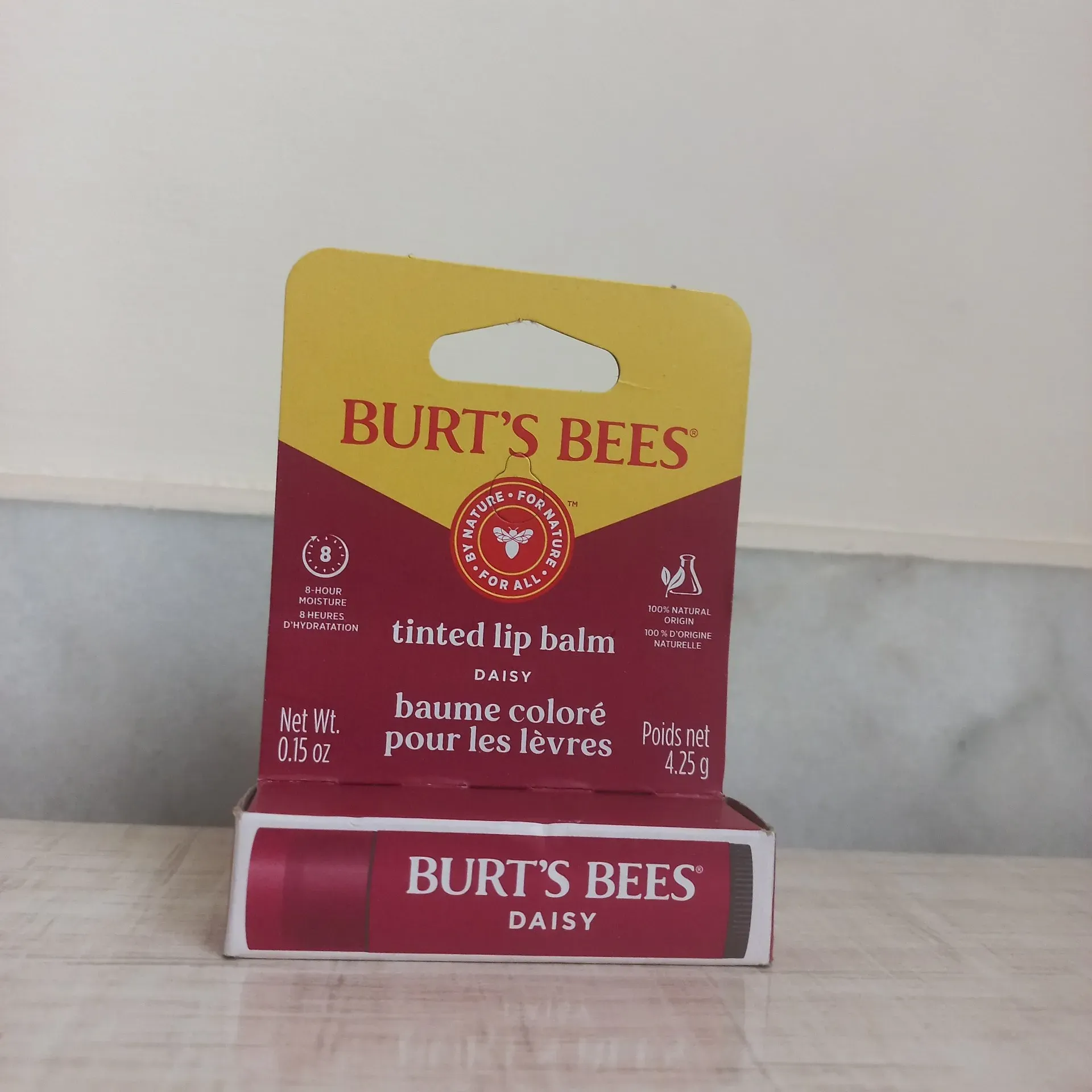 بالم لب رنگی daisy برتز بیز Burts bees daisy tinted lip balm