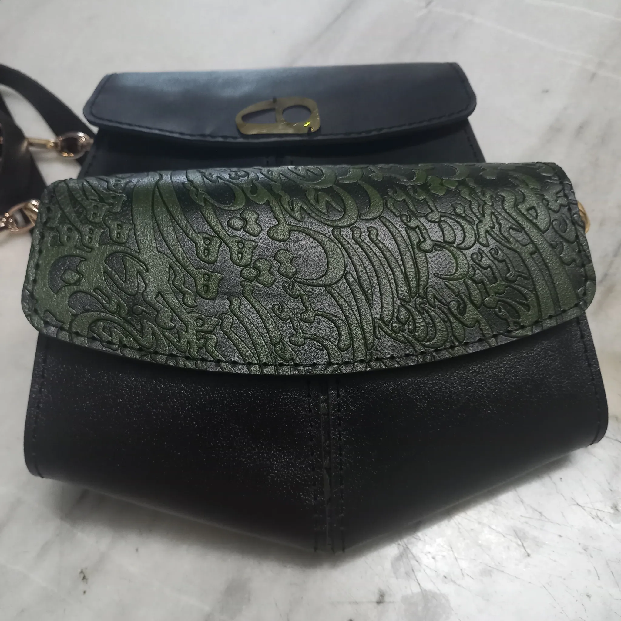 کیف زنانه دوشی چرم طبیعی