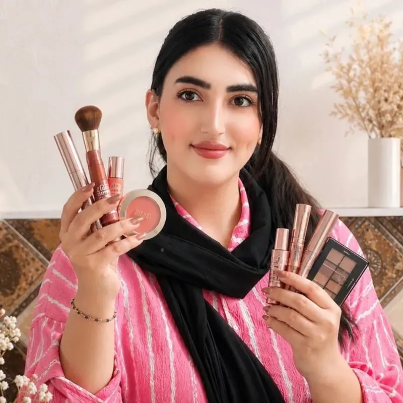 ارایشی ماهلین
